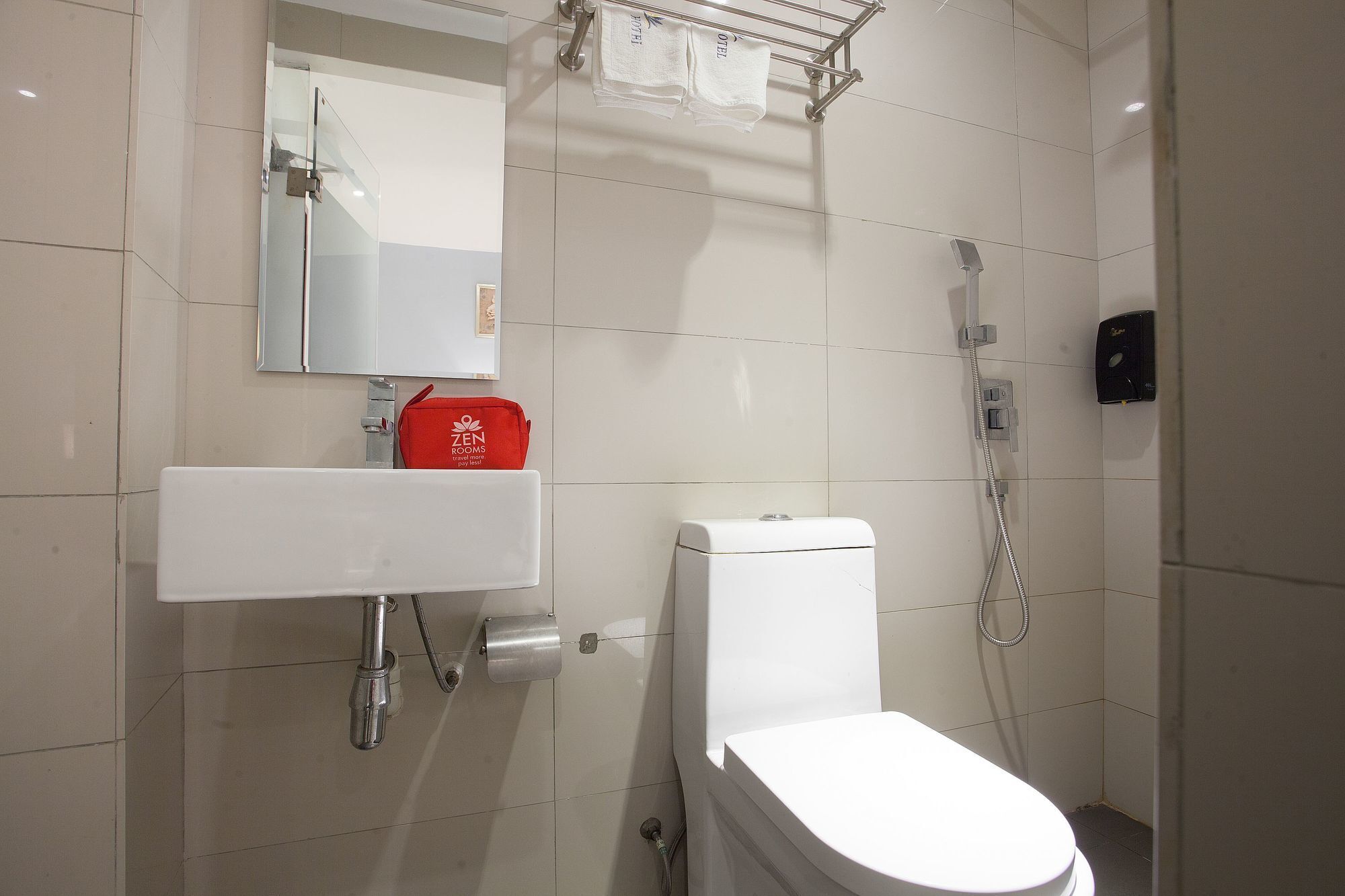 Zen Rooms Chinatown Kl Куала Лумпур Екстериор снимка